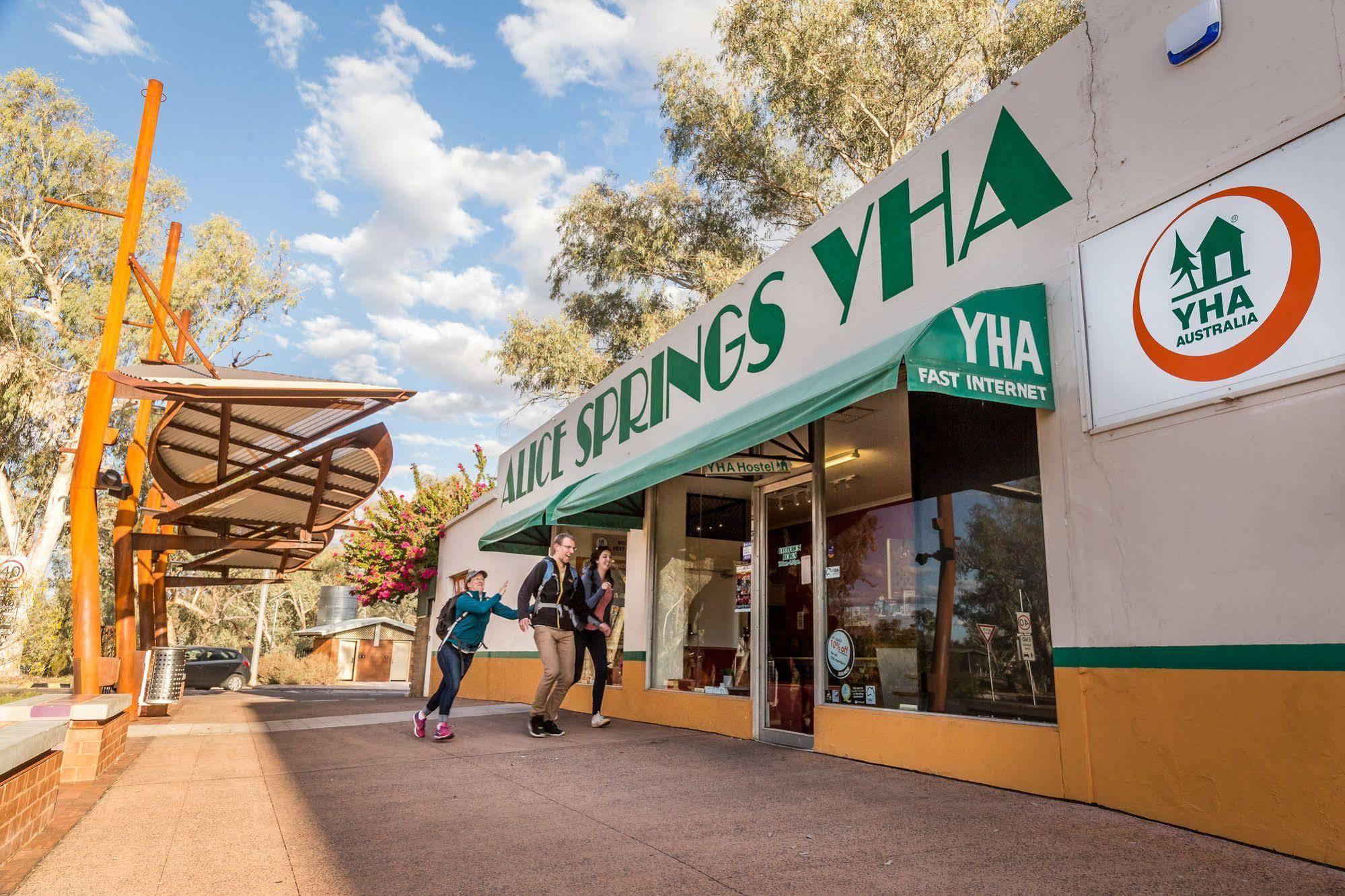 Yha Alice Springs Hostel Eksteriør bilde